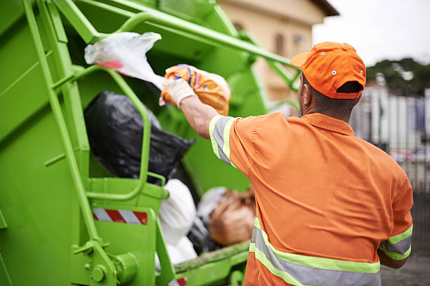 Best Commercial Cleanout Services  in Kirtland, OH